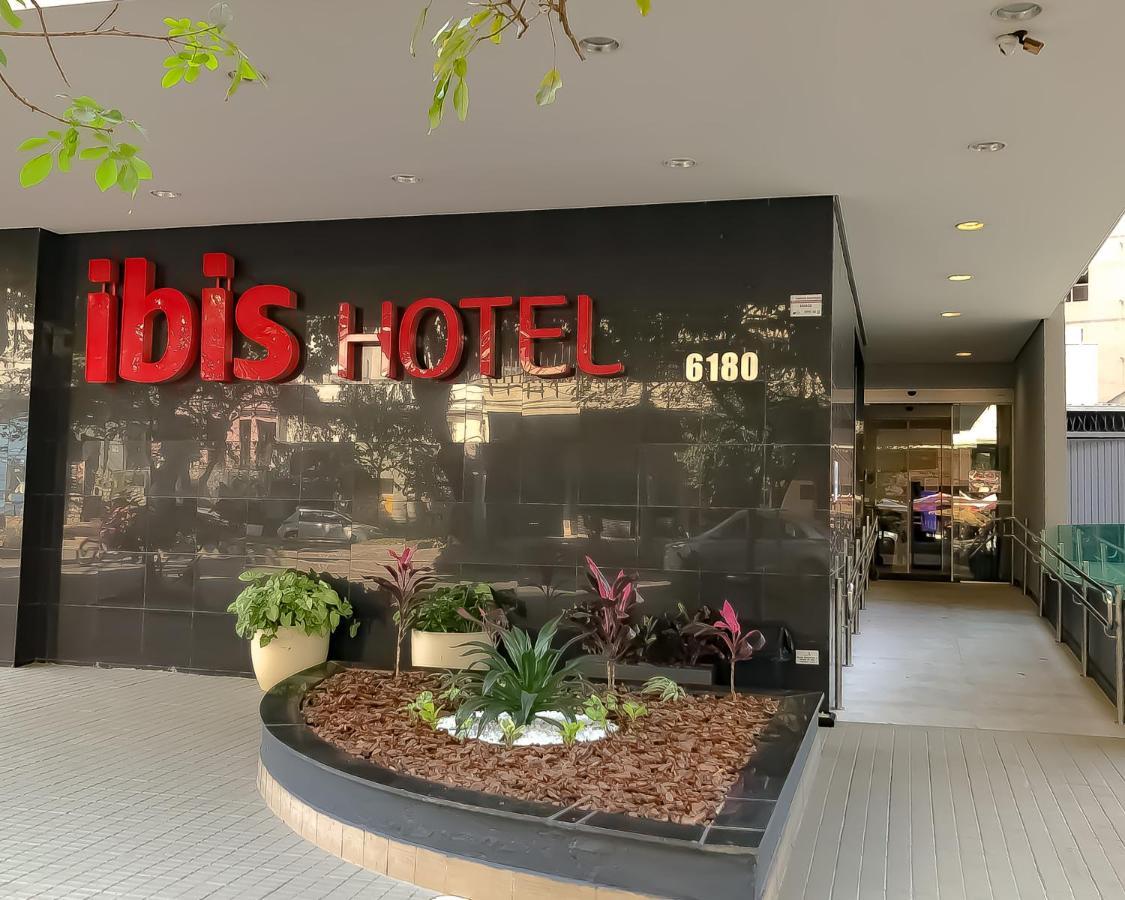 宜必思bh萨瓦斯酒店 贝洛哈里桑塔 外观 照片
